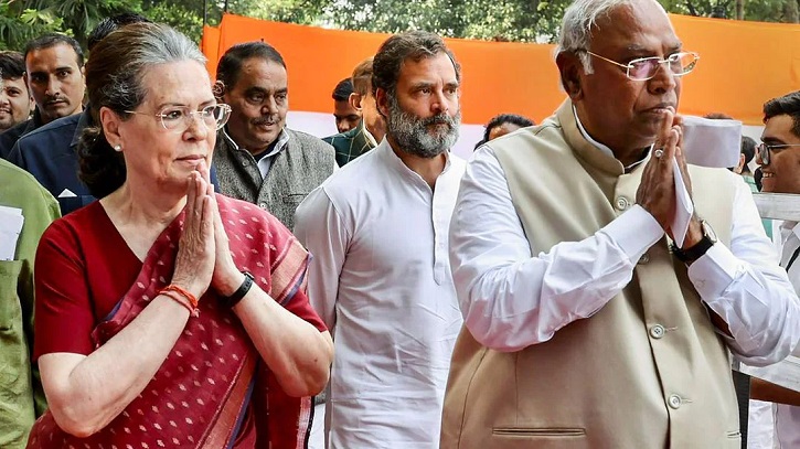 নির্বাচন সামনে রেখে বিজেপি বিরোধী ঐক্য গড়তে মরিয়া কংগ্রেস