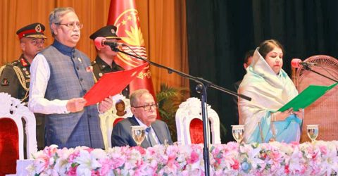 শপথ নিলেন নতুন রাষ্ট্রপতি মো. সাহাবুদ্দিন