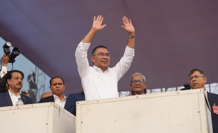 ঢাকা-১৭ আসনে তারেক রহমানের পক্ষে মনোনয়নপত্র সংগ্রহ