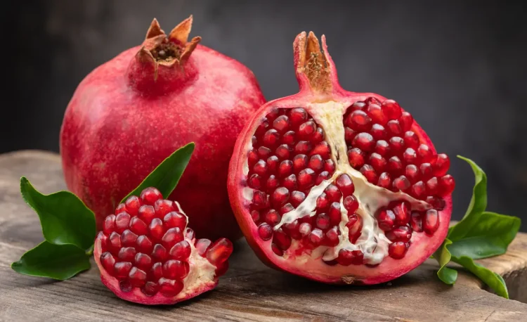 এক কাপ ডালিমে মিলবে যেসব স্বাস্থ্যগুণ