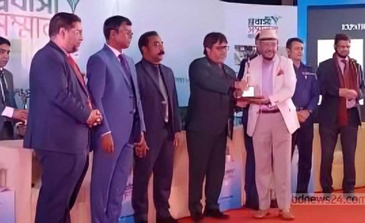 সিলেটে ১০০ প্রবাসীকে দেওয়া হলো বিরল সম্মাননা