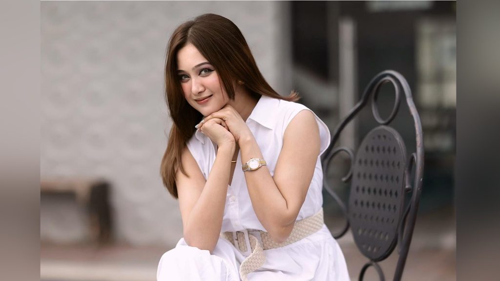 ওসমান হাদিকে নিয়ে পোস্ট করায় হত্যার হুমকি— যা বললেন চমক