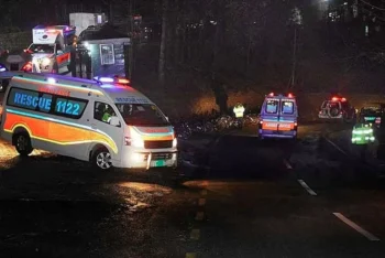 পাকিস্তানে জানাজায় যাওয়ার পথে ট্রাক দুর্ঘটনা, নিহত ১৪