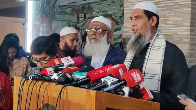 আপিল করে প্রার্থিতা ফিরে পেলেন হাতপাখার চার প্রার্থী