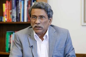 গণভোটে ‘হ্যাঁ’ জয়ী হলে হাসিনার মতো ফ্যাসিস্ট তৈরি হবে না: আলী রীয়াজ