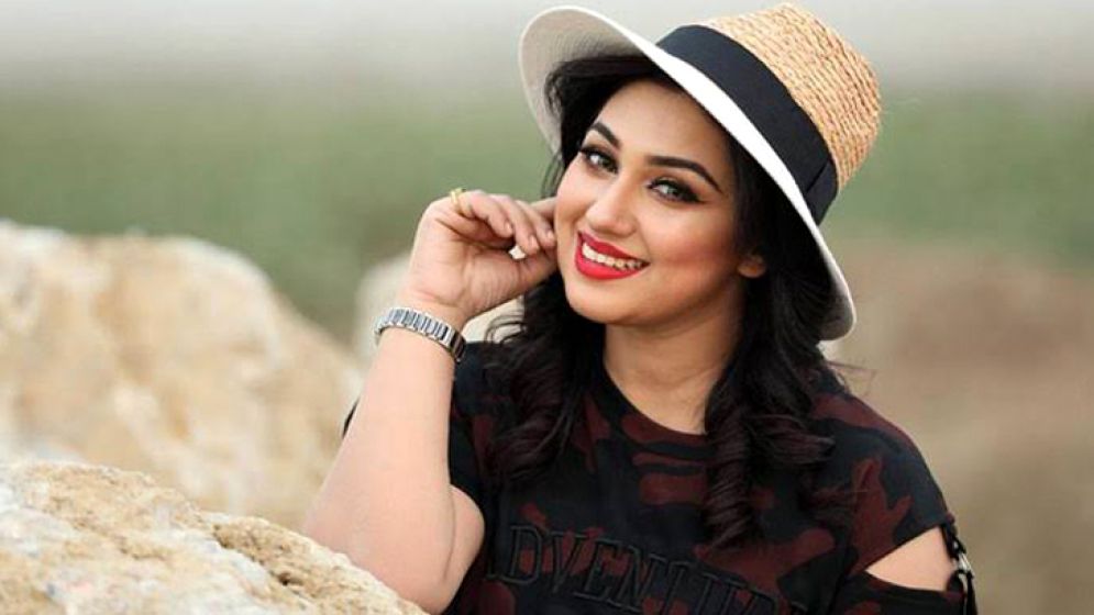 সুখবর দিলেন অপু বিশ্বাস