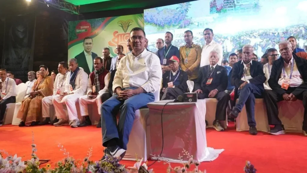 তাহাজ্জুদ পড়ে কেন্দ্রে গিয়ে জামাতে ফজর আদায় করবেন: তারেক রহমান