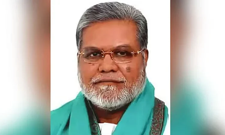 অন্য দলকে ভোট দিলে কাউকে ছাড়ব না: মঞ্জুরুল আহসান মুন্সী