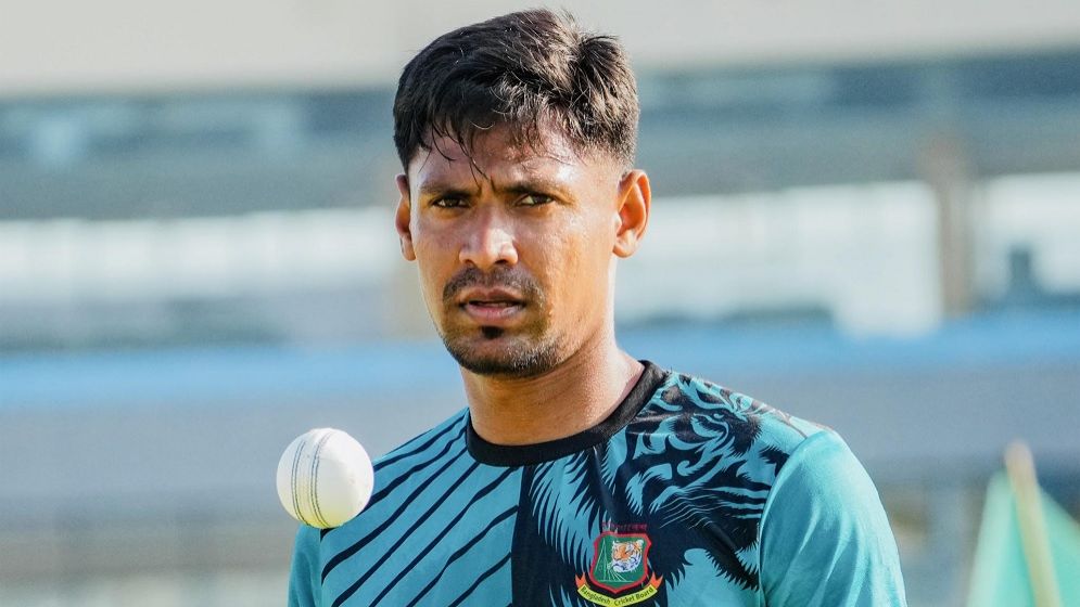 মোস্তাফিজকে লুফে নিল পিএসএল