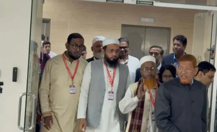 ভোট জালিয়াতির অভিযোগে ৩২ আসনের ফল নিয়ে আইনি লড়াই করবে ১১ দল