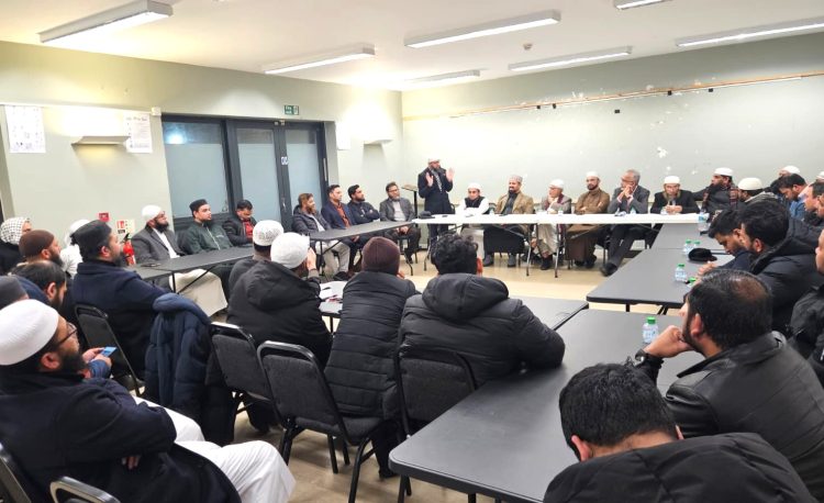 সিলেট-৫:  লন্ডনে মুফতি আবুল হাসানের সমর্থনে সভা