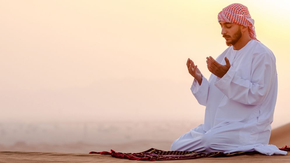 দুনিয়ার সব অনিষ্ট থেকে বাঁচতে যেসব আমল নিয়মিত করবেন