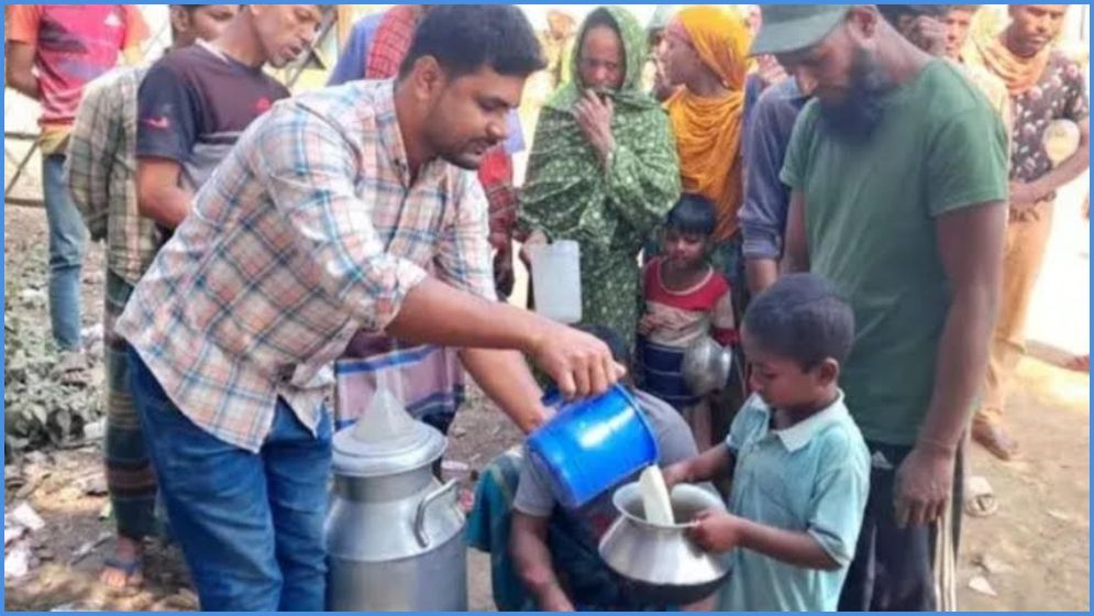 রমজান মাসজুড়ে ১০ টাকা লিটারে দুধ বিক্রি