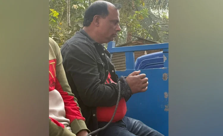 ভোটকেন্দ্রে প্রভাব বিস্তারের অভিযোগে যুবদল নেতা আটক