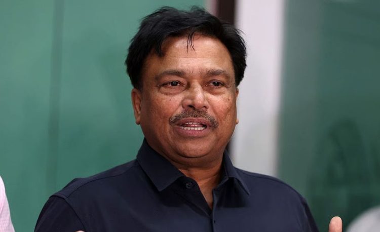 ক্রীড়া প্রতিমন্ত্রীর সঙ্গে বৈঠক শেষে ফারুকের অভিমত