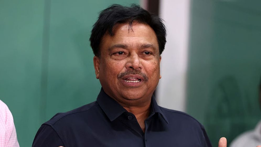 ক্রীড়া প্রতিমন্ত্রীর সঙ্গে বৈঠক শেষে ফারুকের অভিমত