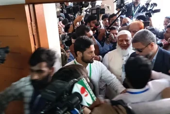 ভোট দিলেন জামায়াত আমির