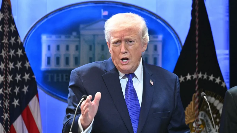 আদালতের রায়ের পর বিশ্বব্যাপী নতুন ১০ শতাংশ শুল্কারোপ ট্রাম্পের